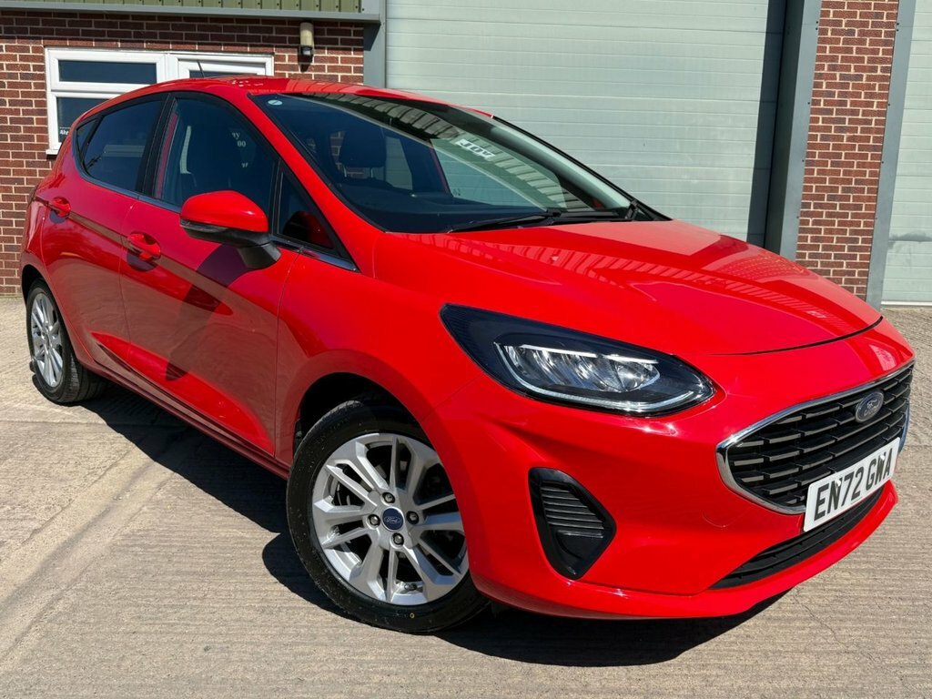Ford Fiesta 1.0T Ecoboost Titanium Hatchback Red