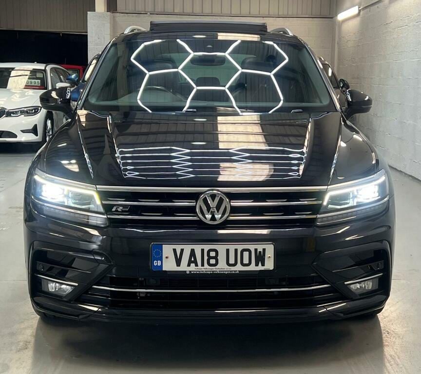 Volkswagen Tiguan 2.0 Tdi R-line Dsg 4Motion Euro 6 Ss VA18UOW Black #3