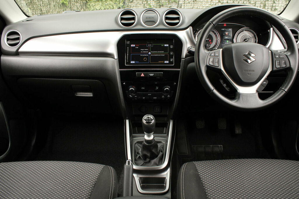 Suzuki Vitara Sz-t YL21DXO #2