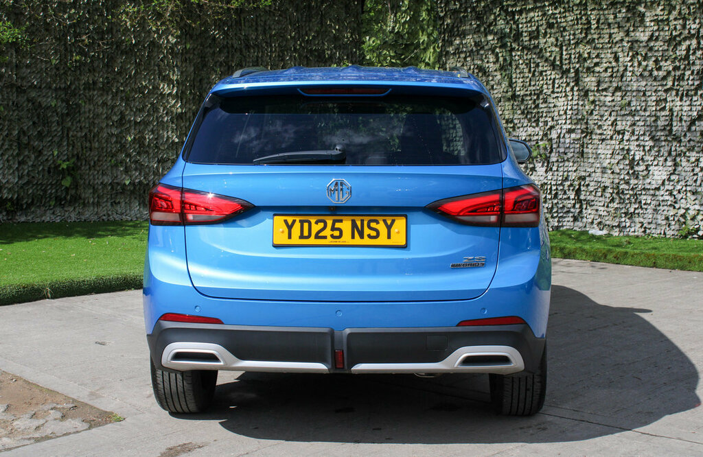 MG ZS Hybrid Trophy YD25NSY #5