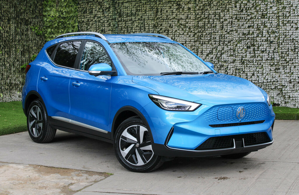 MG ZS Ev Trophy Long Range LA24TLJ
