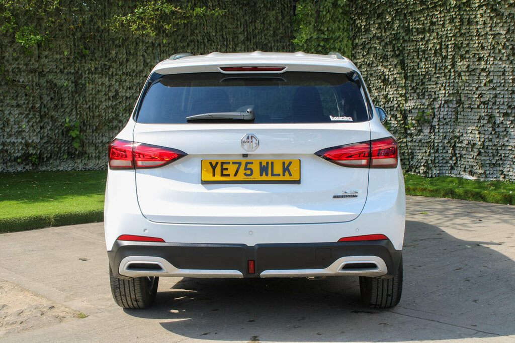 MG ZS Hybrid Trophy YE75WLK #5