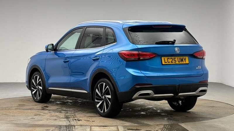 MG ZS Hybrid Trophy LC25UMY #2