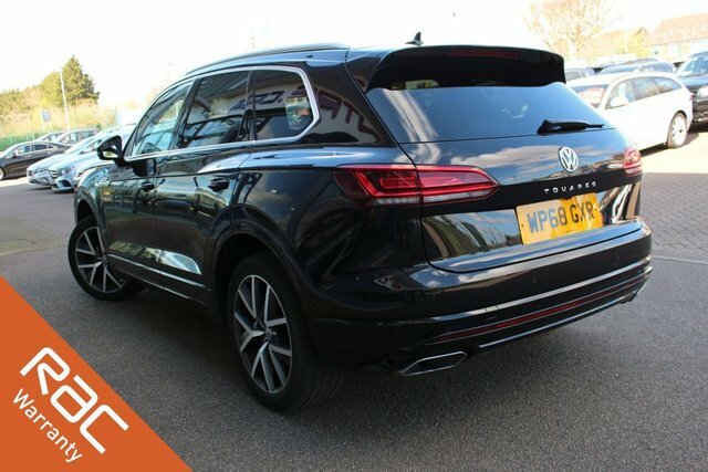Volkswagen Touareg 3.0 Tdi V6 R-line Suv Tiptronic 4Motion WP68GXR Black #5