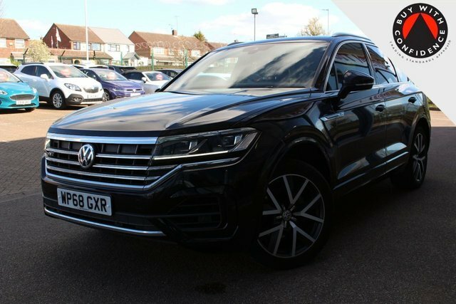 Volkswagen Touareg 3.0 Tdi V6 R-line Suv Tiptronic 4Motion WP68GXR Black #4