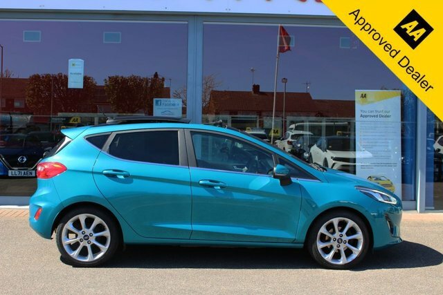 Ford Fiesta 1.0T Ecoboost Titanium Hatchback FD69WDG Blue #2