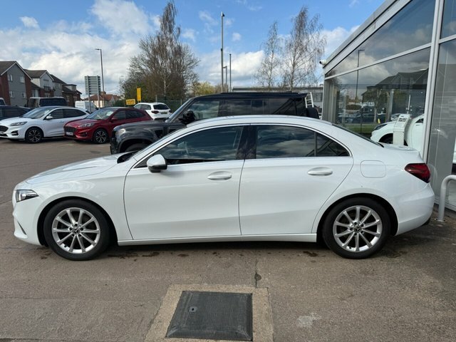 Mercedes-Benz A Class A 200 Sport KN70CCF White #6
