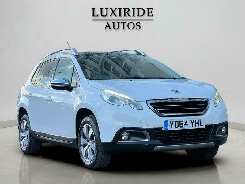 Peugeot 2008 1.2 Vti Puretech Allure YD64YHL White #3