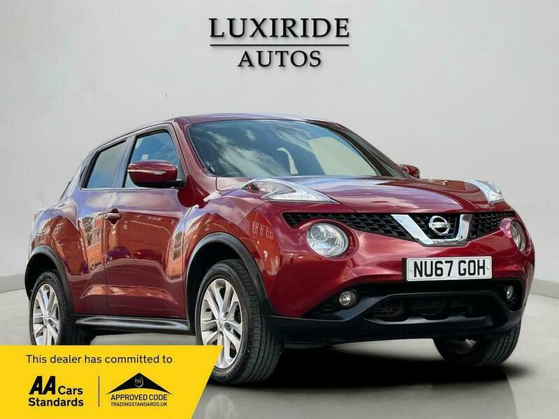 Nissan Juke 1.6 N-connecta Xtron Euro Red
