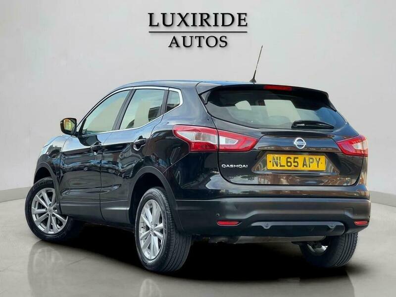 Nissan Qashqai 1.2 Dig-t Acenta 2Wd NL65APY Black #4