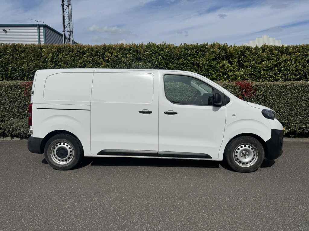 Peugeot Expert 1.6 Bluehdi 1000 Professional 2019 LL68RXV White #2