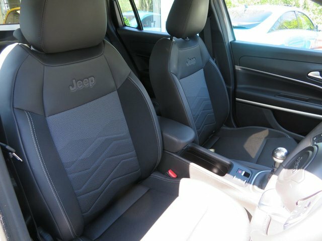 Jeep Avenger 2024 1.2 Turbo Altitude Suv Eur KX24HLW Grey #5