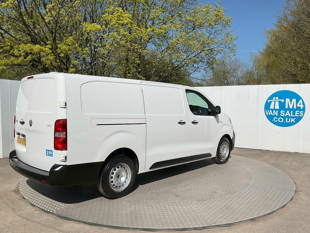 Vauxhall Vivaro Turbo D 2900 Dynamic Lwb L R A C Euro 6 U7970 Ul VO21XYC White #3