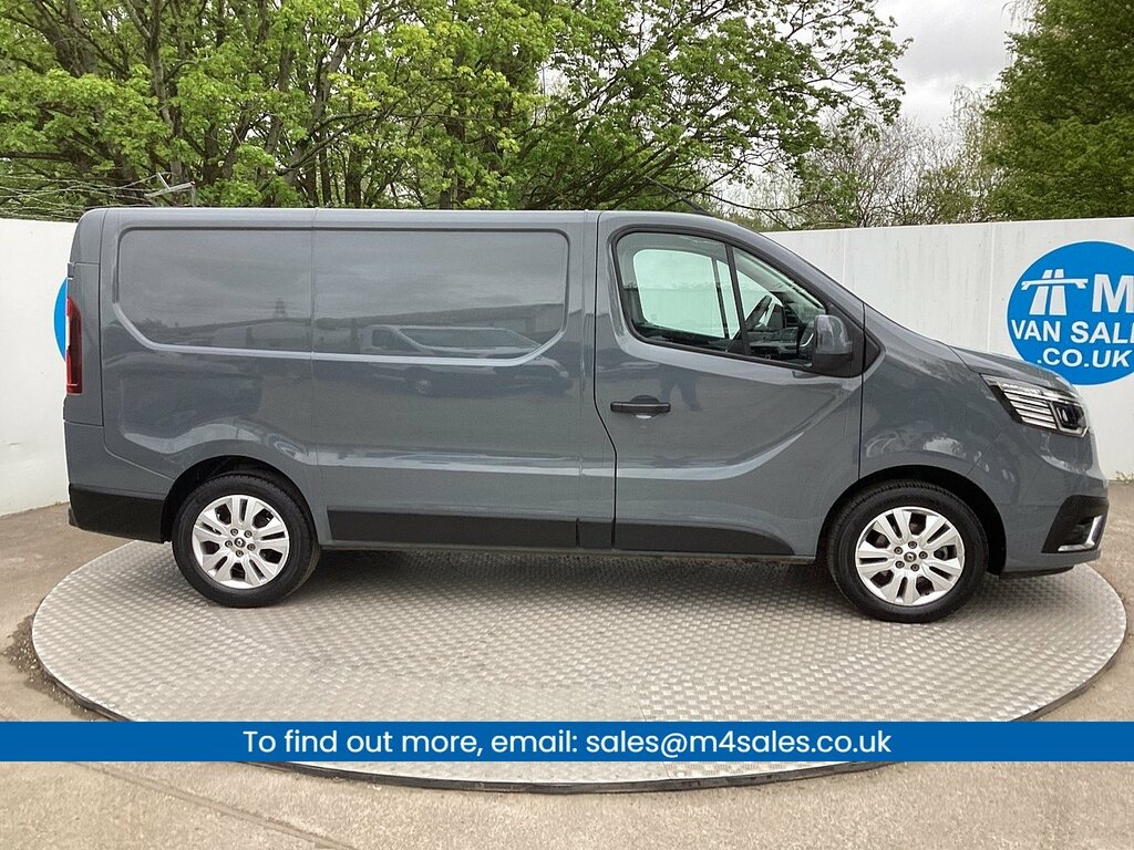 Renault Trafic Dci Blue Sl28 Sport Swb L R Euro 6 U8020 Ulez ML23RMY Grey #2