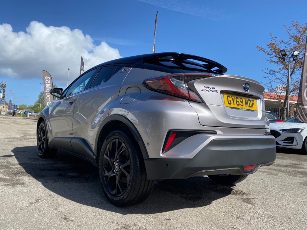 Toyota C-Hr 1.8 Hybrid Dynamic Cvt GY69MDF Silver #5