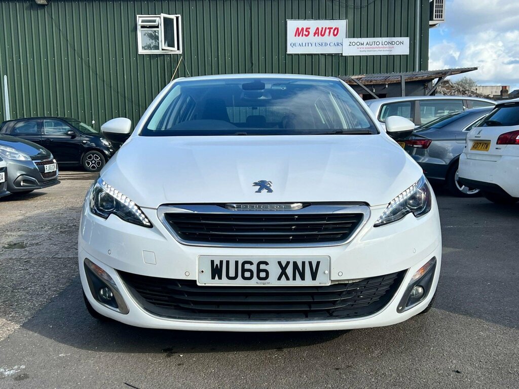 Peugeot 308 1.2 Puretech Allure Eat Euro 6 Ss WU66XNV White #2