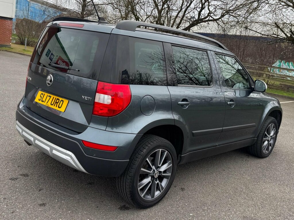 Skoda Yeti 1.2 Tsi Se Drive Outdoor Dsg Euro 6 Ss SL17URO Grey #5