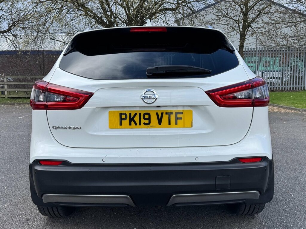 Nissan Qashqai 1.3 Dig-t Tekna Euro 6 Ss PK19VTF White #6