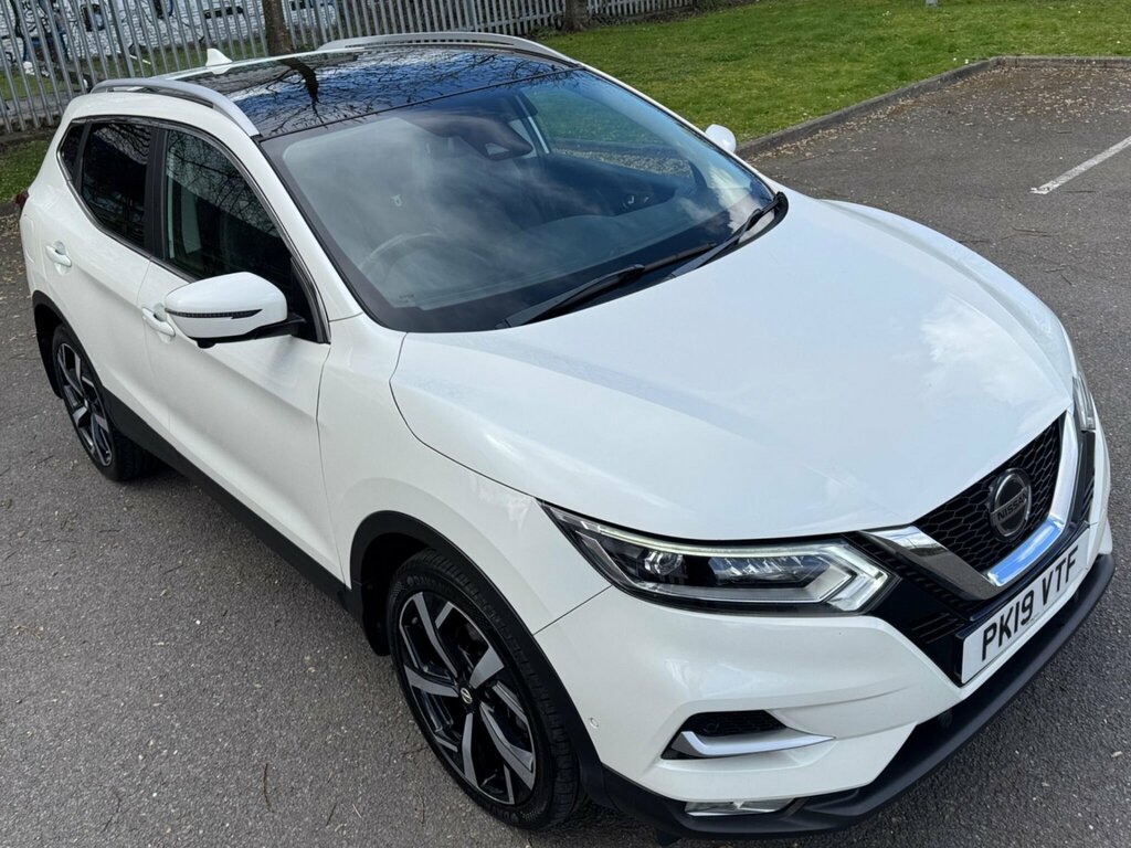 Nissan Qashqai 1.3 Dig-t Tekna Euro 6 Ss PK19VTF White #2