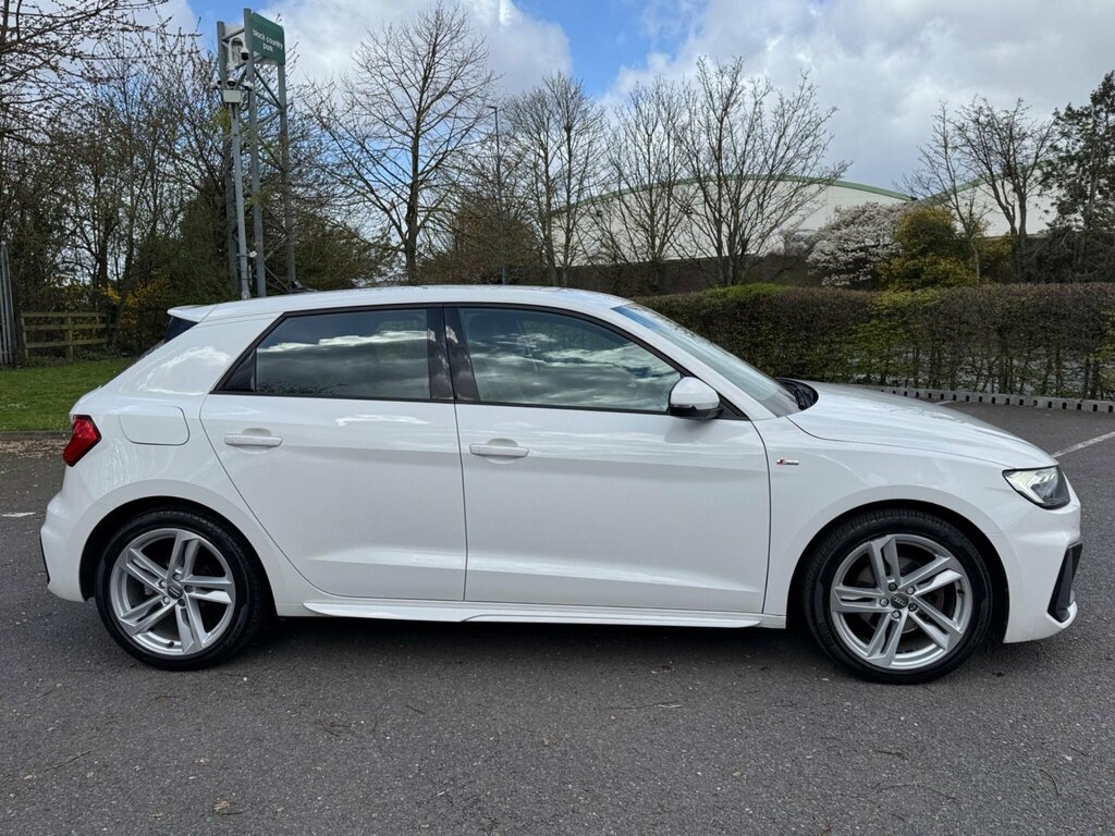 Audi A1 1.5 Tfsi 35 S Line Sportback Euro 6 Ss DC19VNA White #3
