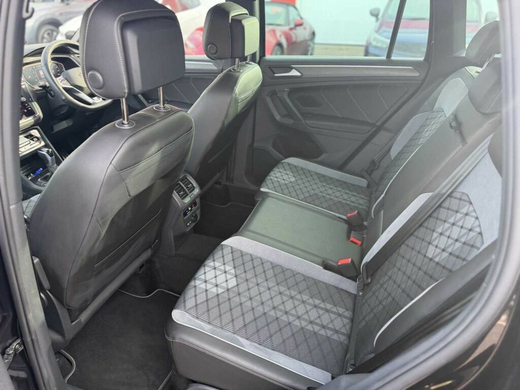 Volkswagen Tiguan Suv 1.5 Tsi R-line Edition 2023 SY72XWB Black #6