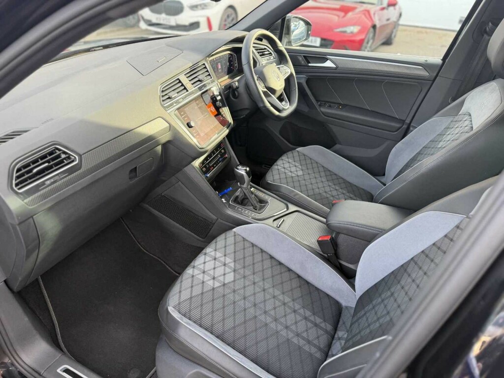 Volkswagen Tiguan Suv 1.5 Tsi R-line Edition 2023 SY72XWB Black #5