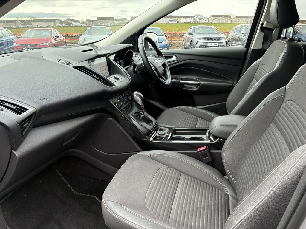 Ford Kuga Suv 2.0 Tdci Titanium 2017 EJ67UBR Silver #5