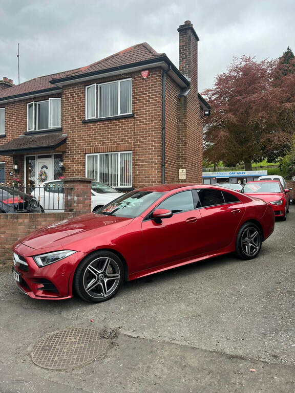 Mercedes-Benz CLS Cls 350D 4Matic Amg Line 9G-tronic Red