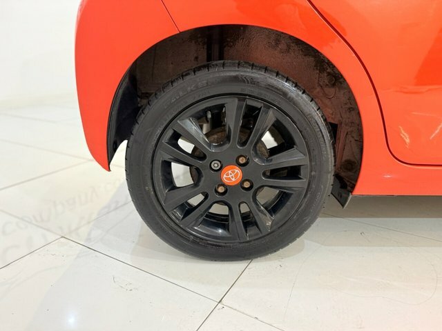 Toyota Aygo 1.0 Vvt-i X-cite Hatchback Euro NU15CVG Orange #3