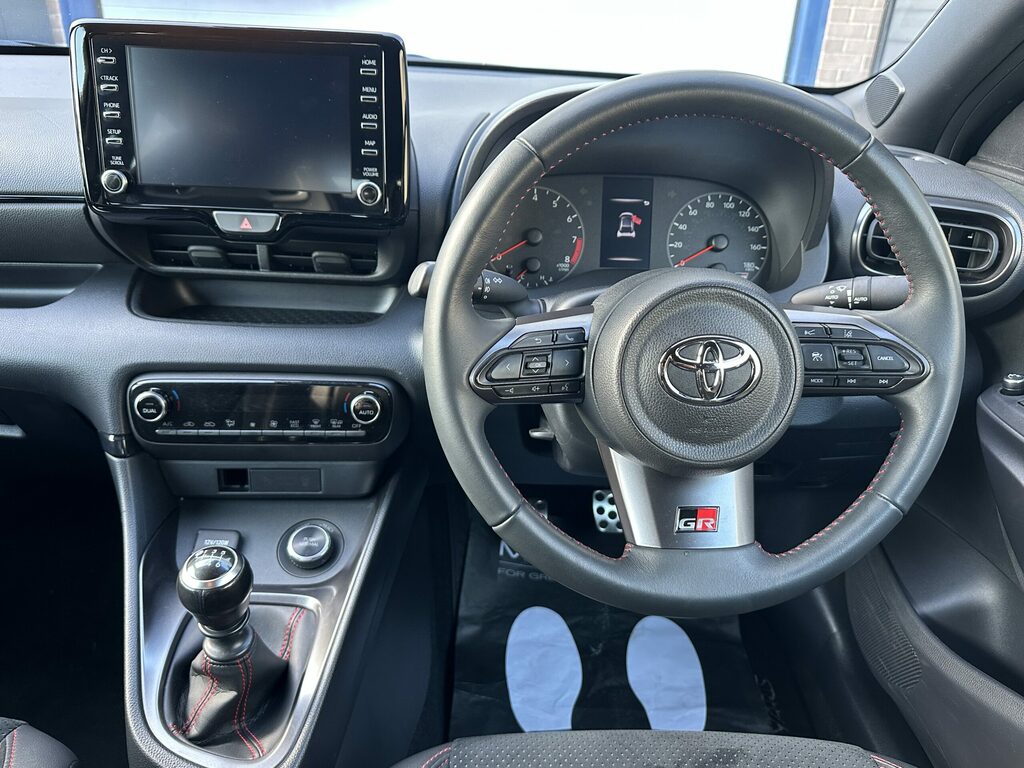Toyota  C-hr Orange Edition Hev Cvt Orange #17