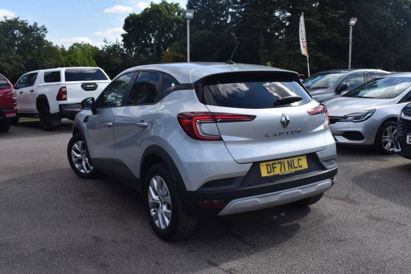 Renault Captur 1.3 Tce Iconic Edc Euro 6 Ss - 2022 71 DF71NLC Grey #2