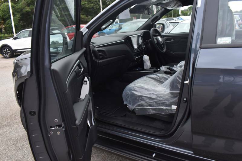 Isuzu D-Max 1.9 Td V-cross Pickup Double Cab 4 Grey #3
