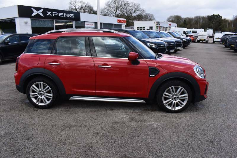 Mini Countryman 1.5 Cooper Exclusive Euro 6 Ss - 2020 70 SA70OGG Red #2