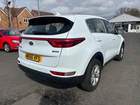 Kia Sportage Crdi 1 Isg MK66VFS White #4