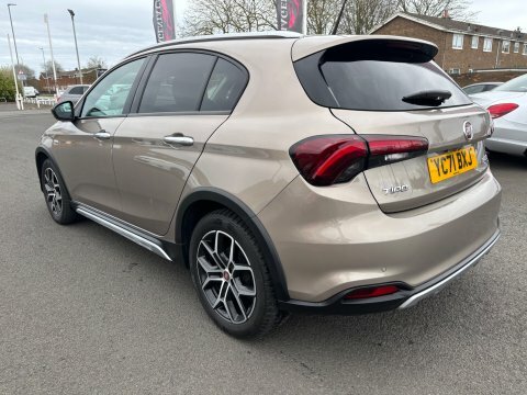 Fiat Tipo Cross Beige #6