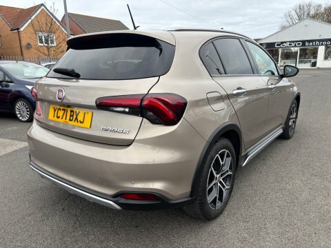 Fiat Tipo Cross Beige #4