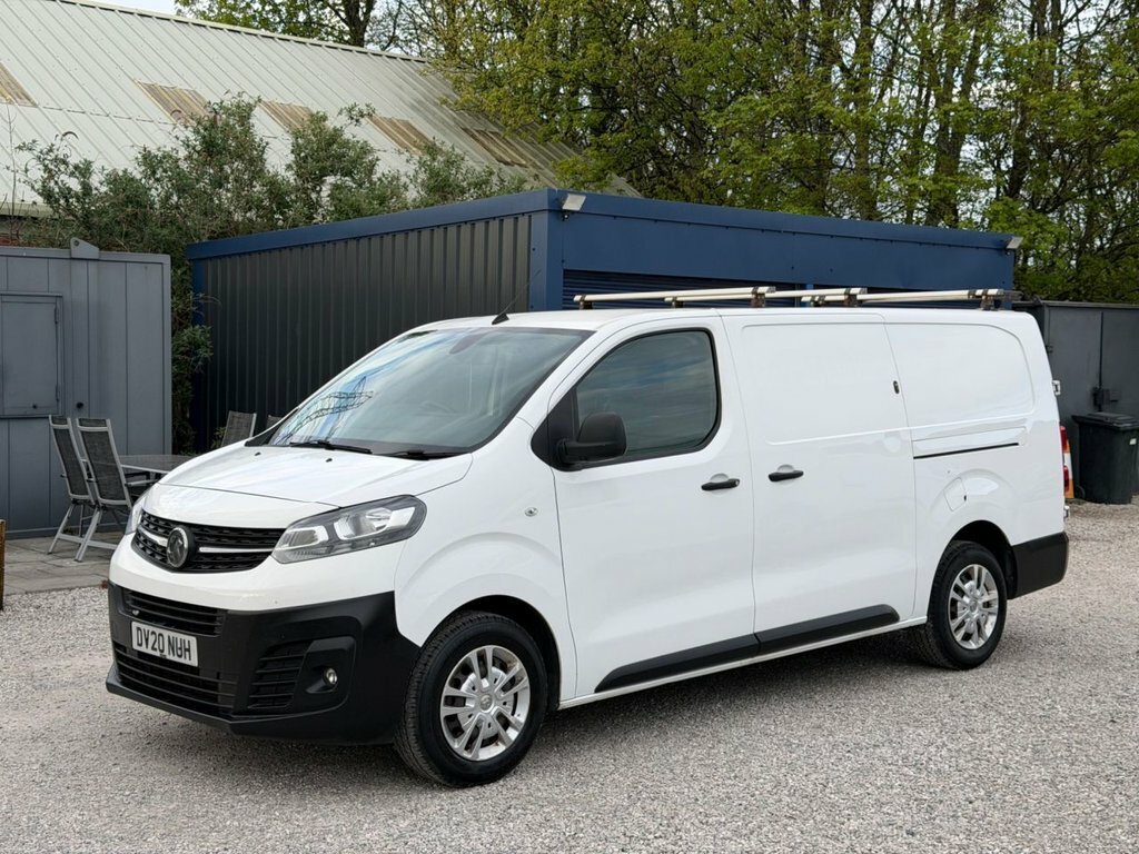 Vauxhall Vivaro 2L Dynamic 6Dr DV20NUH White #2