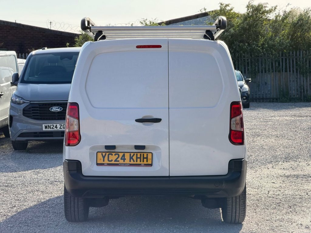 Peugeot Partner 1.5L Professional Premium YC24KHH White #3