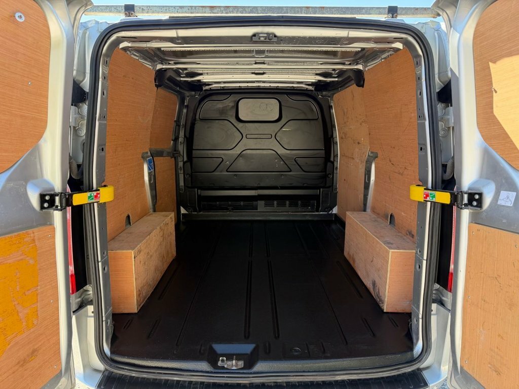 Ford Transit Custom 2L Limited DN73VPX Silver #6