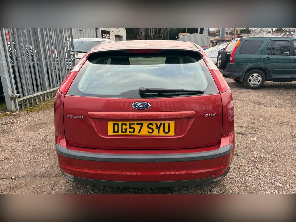 Ford Focus 1.6 Ghia DG57SYU Red #5