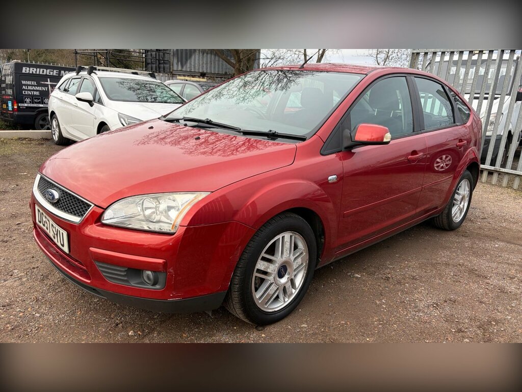 Ford Focus 1.6 Ghia DG57SYU Red #2