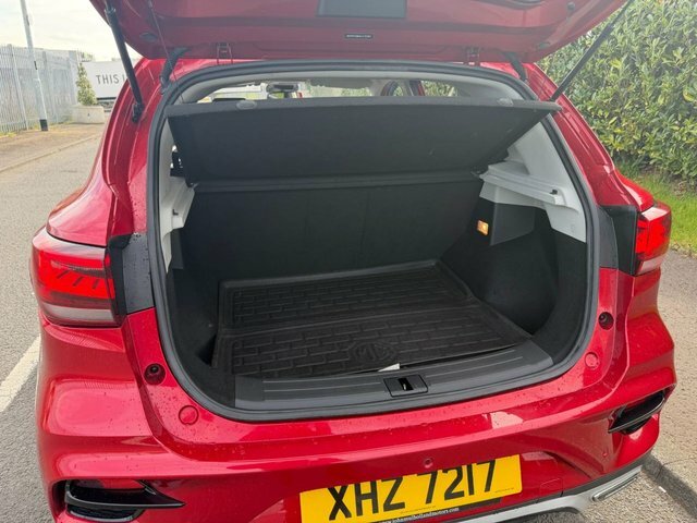 MG ZS Vti-tech Exclusive Suv XHZ7217 Red #6