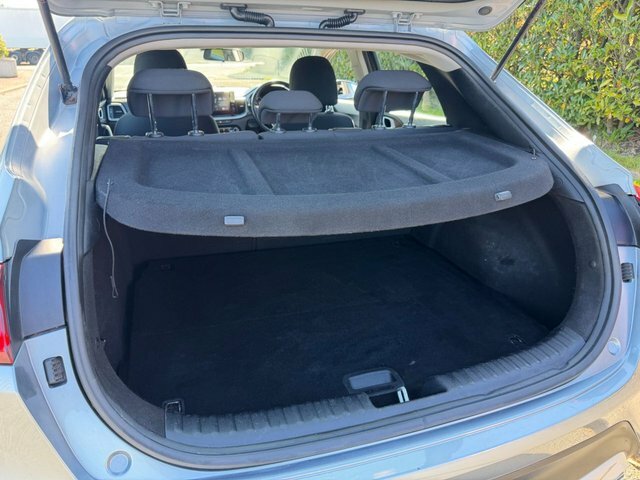 Kia Xceed Crdi 2 Suv Silver #6