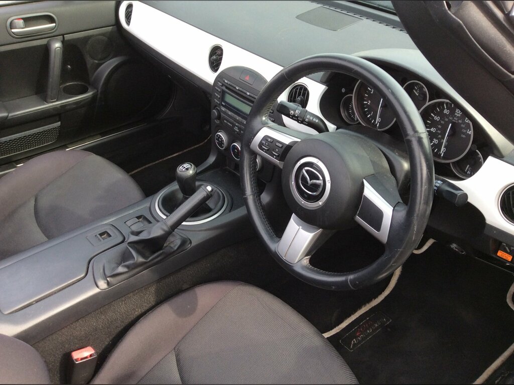 Mazda MX-5 1.8I 20Th Anniversary Convertible Manua EK10CHZ White #4