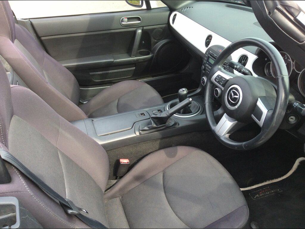 Mazda MX-5 1.8I 20Th Anniversary Convertible Manua EK10CHZ White #5