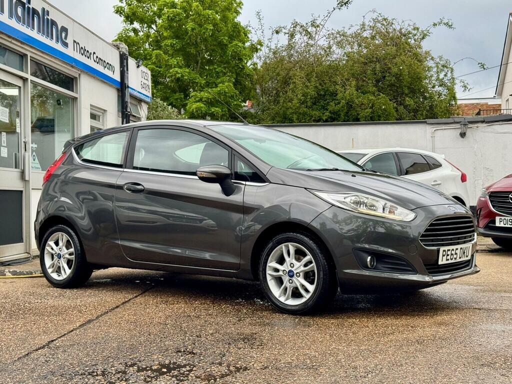 Ford Fiesta Hatchback 1.25 Zetec Euro 6 201665 Grey