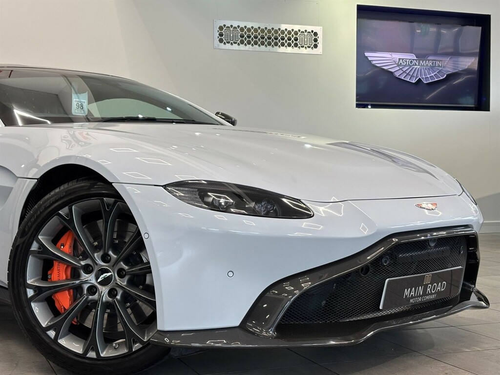 Aston Martin Vantage 4.0 V8 Euro 6 W111JEM White #4