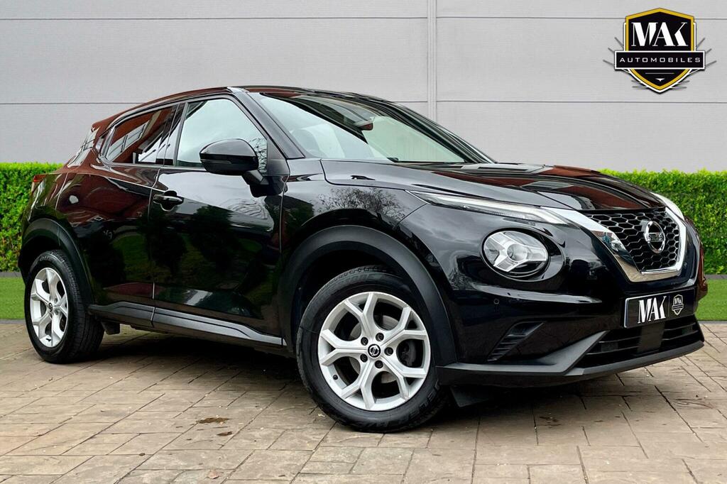 Nissan Juke Suv 1.0 Dig-t N-connecta Euro 6 Ss 202121 Black