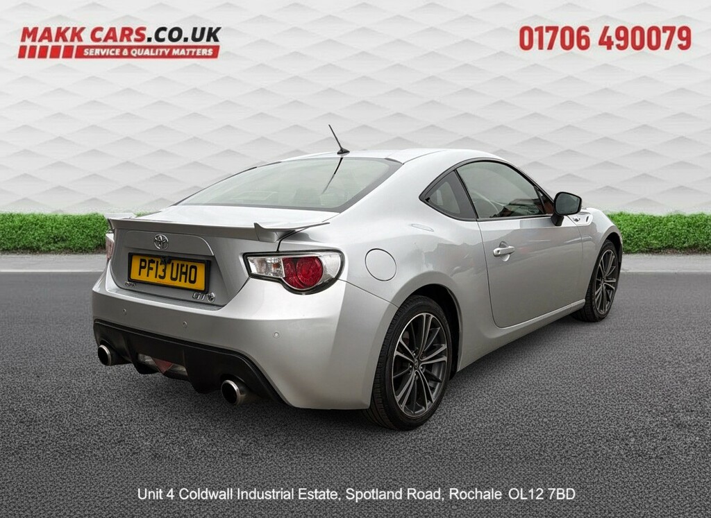 Toyota GT86 Coupe 2.0 Boxer D-4s 201313 Silver #4