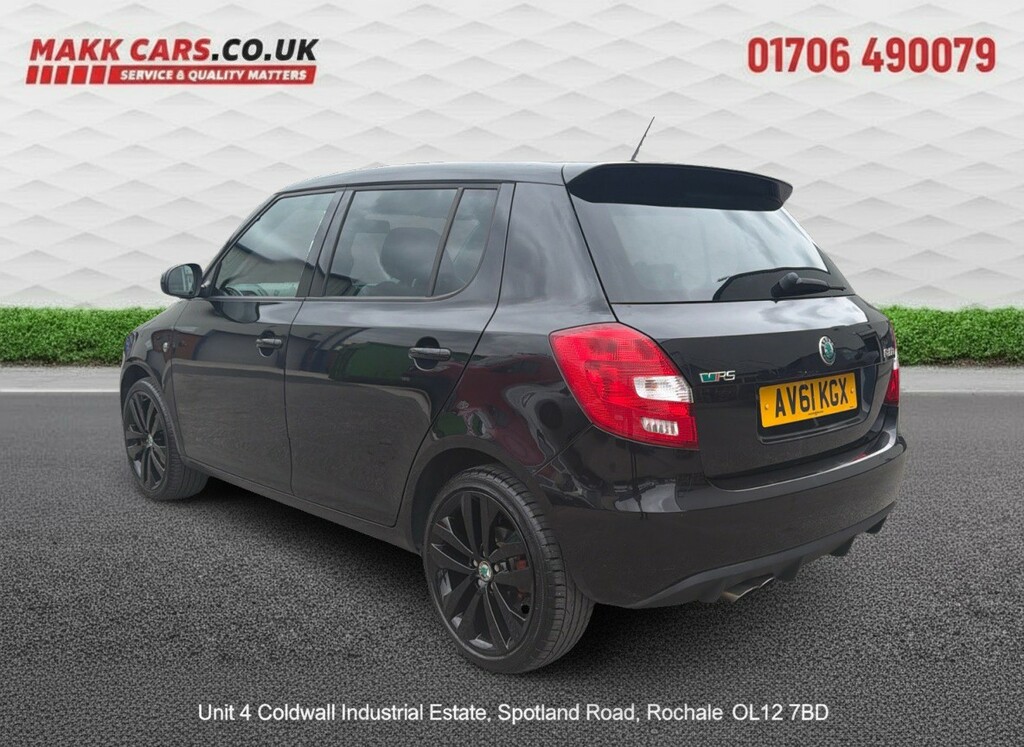 Skoda Fabia Hatchback 1.4 Tsi Vrs S2000 201161 AV61KGX Black #3